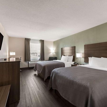Quality Inn Airport Woodson Terrace Екстериор снимка